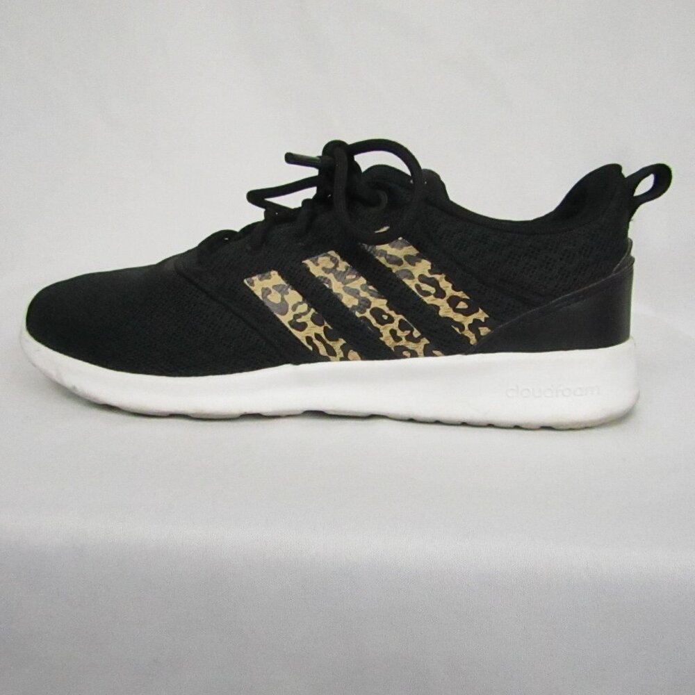 Women's Adidas Size 7.5 Tiger Stripe Tennis Shoes - These Shoes are Like New!!! - Picture 2 of 5